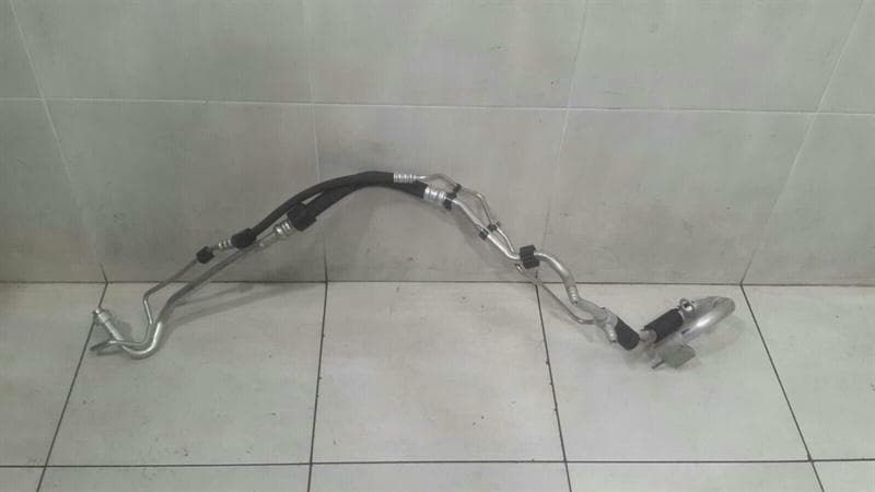 MERCEDES-BENZ Mercedes C Class W205 A/C Pipe A2058307404 Air Conditioning Climate Control M276