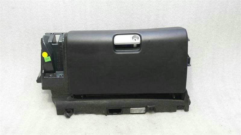 PORSCHE Porsche Boxster 987 Facelift RHD Glovebox 99755220306 Right Hand Handlebar