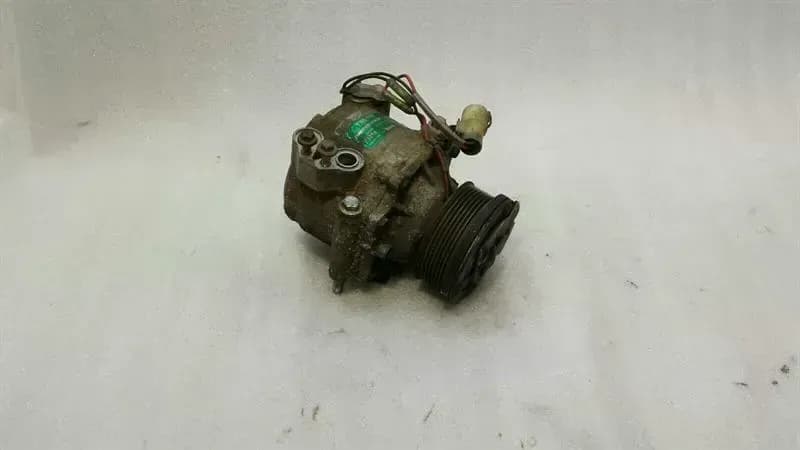 LAND ROVER LAND ROVER RANGE ROVER P38 A/C Compressor TRS105 Air Conditioning Compressor 4.6 V8