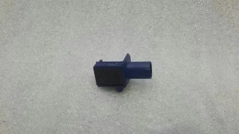 MERCEDES-BENZ Mercedes C Class W205 W212 Crash Sensor A2128204926 Impact Sensor SRS
