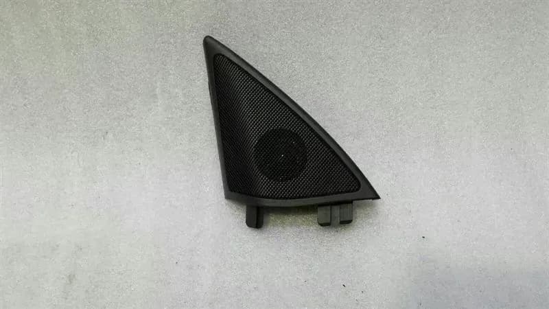 MERCEDES-BENZ Mercedes E Class W207 Front Left Tweeter A2077200311 Speaker Front Left
