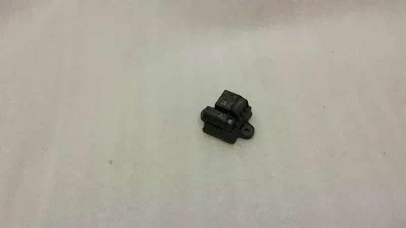 MERCEDES-BENZ Mercedes C Class W205 Glow Plug Relay (Diesel) A6519005602 Glow Control Unit