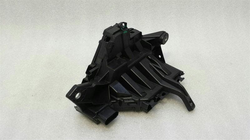 Mercedes C Class W205 Fuse Box A2055402250 Fuse Box