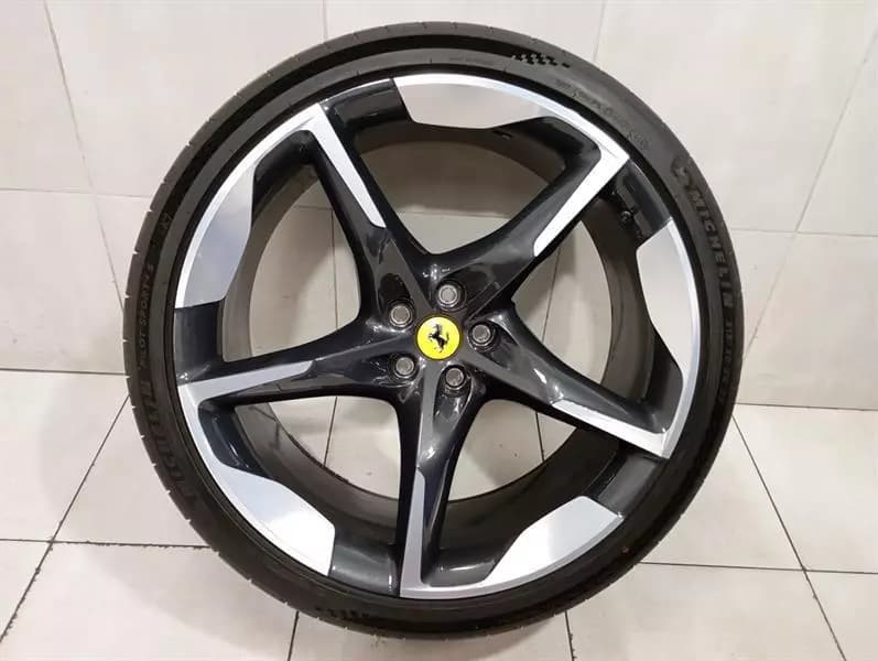 FERRARI 23 Ferrari Purosangue F175 Alloy Wheel 895995 LH Rear Wheel R23 Alloy Wheel RSGD