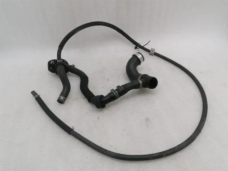 MERCEDES-BENZ Mercedes C63 AMG W204 additional cooling pump A2045000475 coolant pump pump