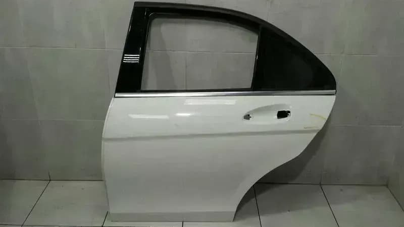 MERCEDES-BENZ Mercedes C Class W204 Left Rear Door A2047300105 Door Rear Left