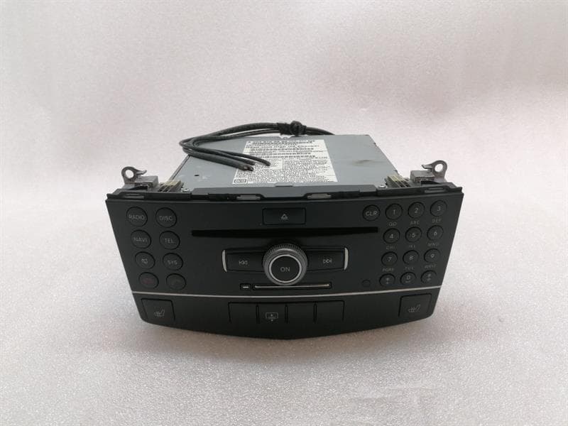 MERCEDES-BENZ Mercedes C Class W204 CD Player A2048709990 Audio System Controller 08-11 US