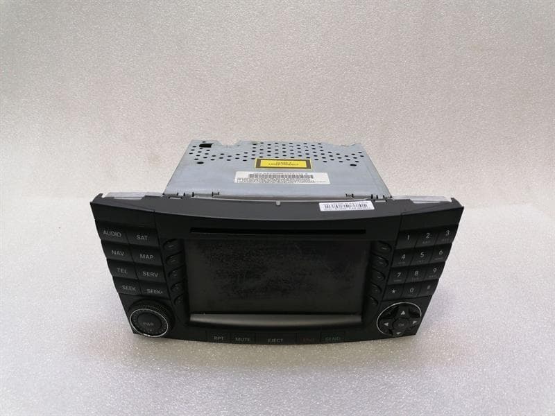 MERCEDES-BENZ Mercedes E Class W211 Navigation Monitor A2118203497 Nav Display Picture Shirt USA
