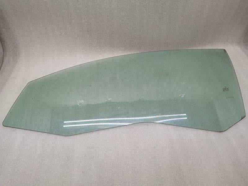 MERCEDES-BENZ Mercedes C Coupe W204 Left Front Door Glass A2047250500 Door Window Front Left