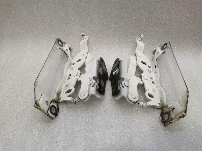 MERCEDES-BENZ MERCEDES C CLASS W204 BONNET HINGE SET A2048800828 HOOD HINGE SET