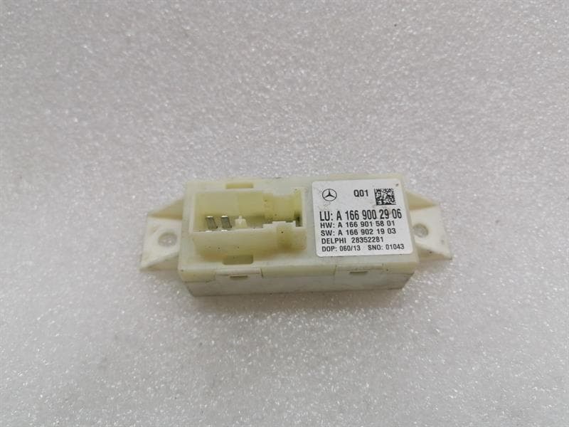 MERCEDES-BENZ Mercedes C Class W204 Headlight Control Module A1669002906 Control Unit