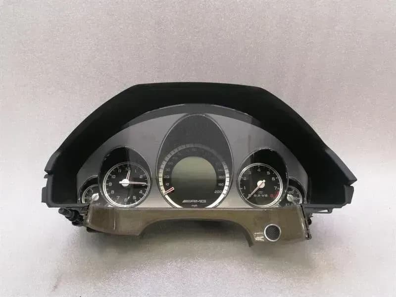 MERCEDES-BENZ Mercedes E Class W212 Instrument Cluster A2125405848 Speedometer AMG 63 MPH