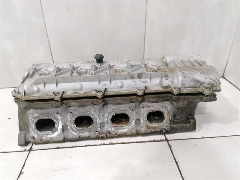 MERCEDES-BENZ MERCEDES CLS63 AMG W219 RIGHT CYLINDER HEAD A1560106420 CYLINDER HEAD RIGHT V8