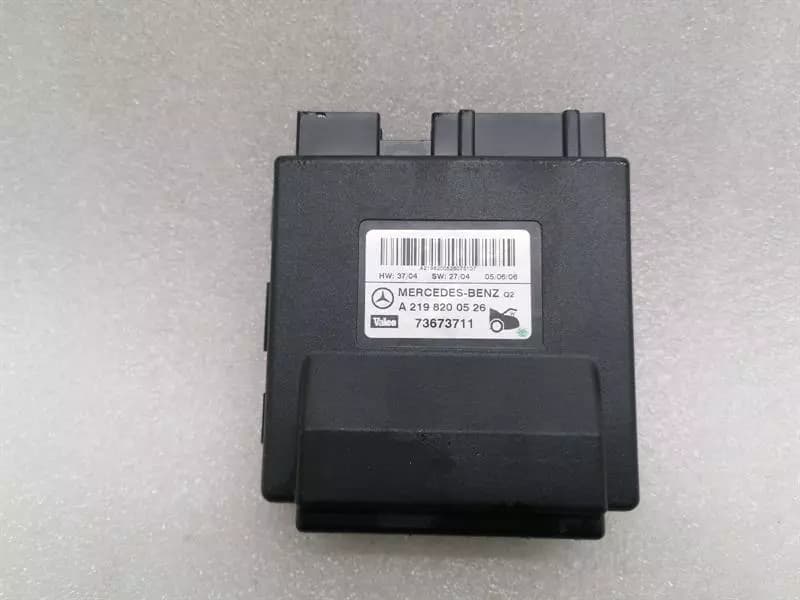 Mercedes CLS W219 electronic module A2198200526 control unit tailgate trunk lid