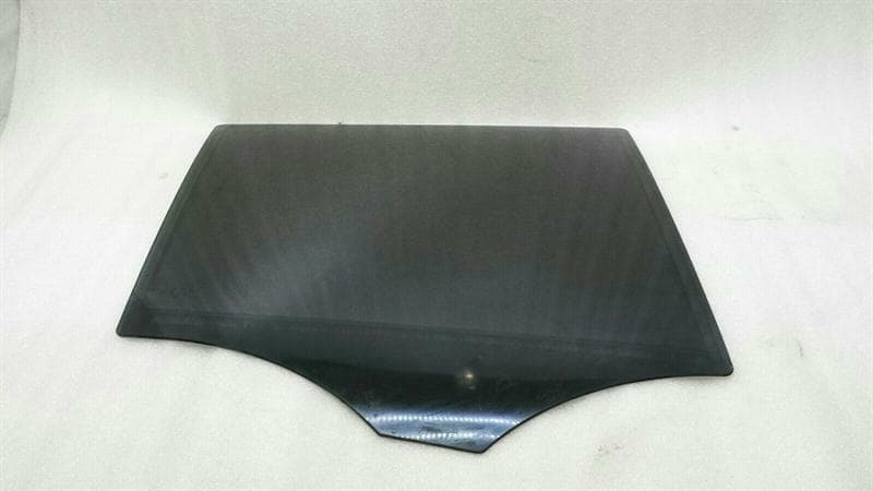 MERCEDES-BENZ Mercedes ML W164 Right Rear Door Glass A1647350810 Door Window Rear Right