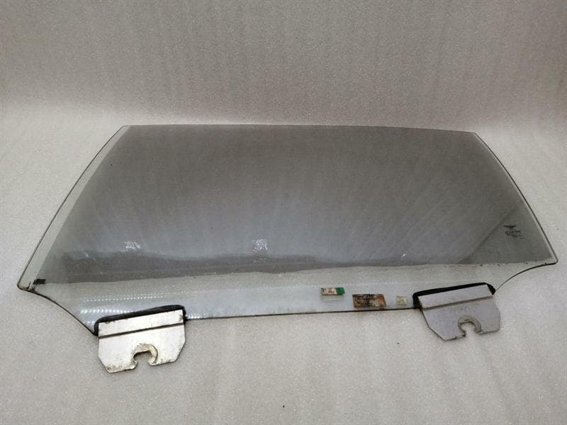BENTLEY BENTLEY FLYING TRACK Left Rear Door Glass 3W5845025 Rear Left Door Window