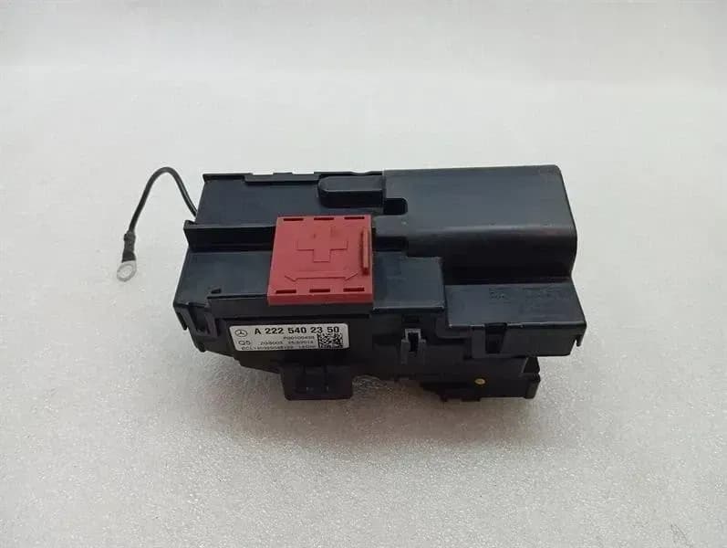MERCEDES-BENZ Mercedes S-Class W222 Front Fuse Box A2225402350 Front Fuse Box