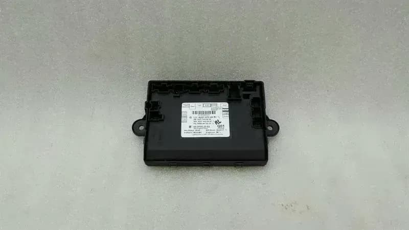 MERCEDES-BENZ Mercedes S-Class W221 RLH door control module A2218704993 control unit door rear