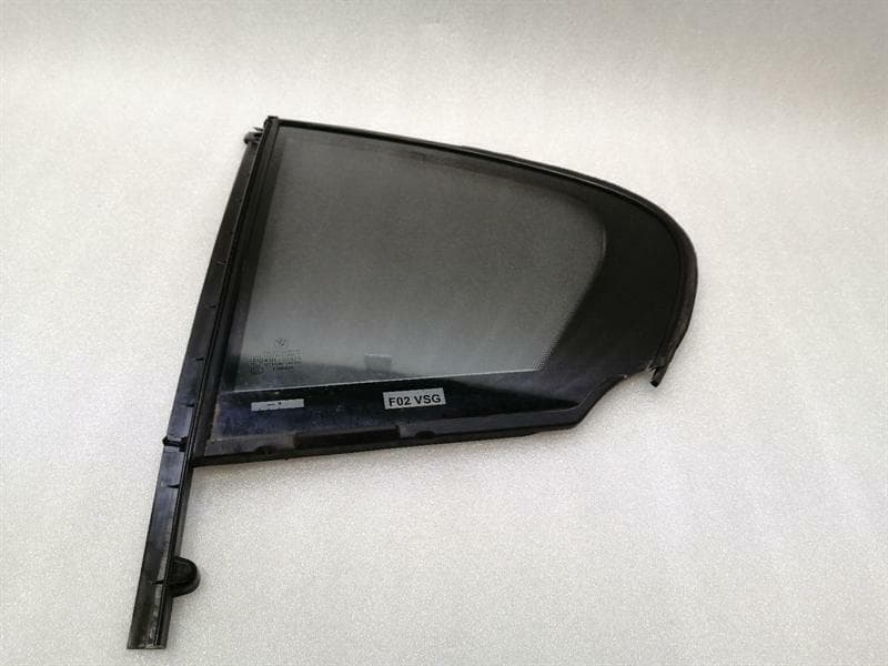 BMW BMW 7 Series F02 Left Rear Quarter Glass 51357177851 Door Window 1/4 Rear Left