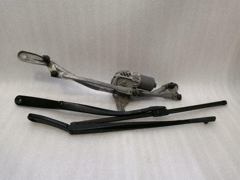 BMW BMW 7 Series F02 F01 Front Wiper Motor 3397021220 Wiper Motor Front