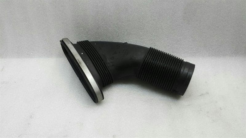 PORSCHE Porsche Panamera 970 intake hose charge air 97011011302 air intake pipe