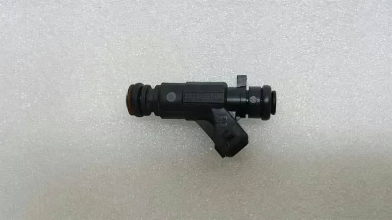 AUDI Audi S6 4B A8 S8 D2 Fuel Injector 077133551M Fuel Injector 4.2 V8