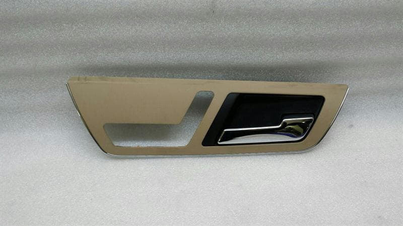 Mercedes S-Class W221 RRH Door Inner Handle A2217304648 Interior Door Handle Rear RE