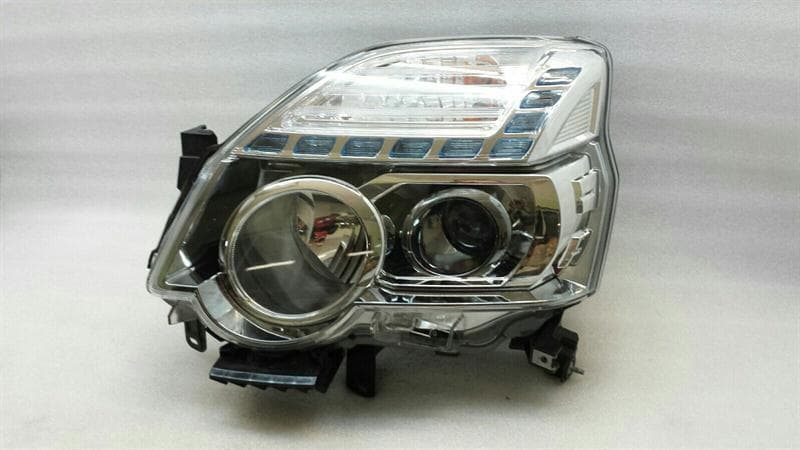 NISSAN Nissan X Trail T31 Facelift Left Headlamp Headlight Left RHD Xenon LED