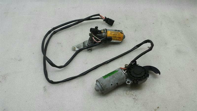 MERCEDES-BENZ MERCEDES G-WAGEN W463 RIGHT HEADREST ADJUSTMENT A0038202142 HEADREST ENGINE RE