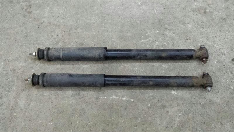 MERCEDES-BENZ Mercedes CLK W209 Rear shock absorbers A2093260200 Stoßdämpfer hinten L + R