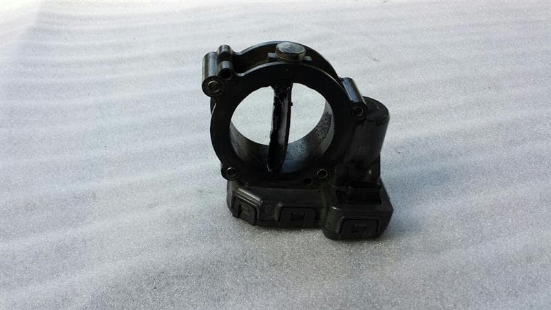 MERCEDES-BENZ 2010 MERCEDES E CLASS THROTTLE BODY A6510900170 THROTTLE BODY