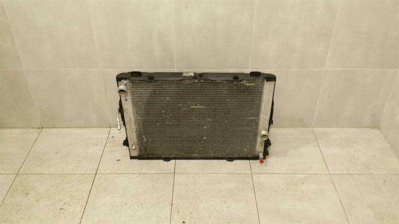 BMW BMW 5 Series E60 M5 M6 E63 Radiator Pack 17112282732 Radiator Package
