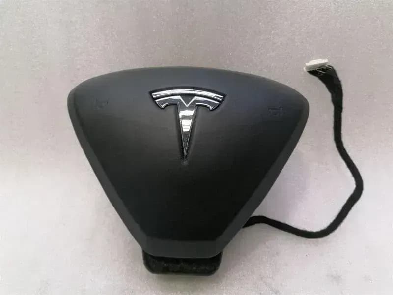 TESLA Tesla Model S 70 steering wheel module 1022506-01-F steering wheel module