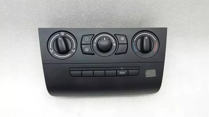 BMW 2010 BMW 1 Series E87 E81 Car Climate Control Control Unit Climate Change 9216022