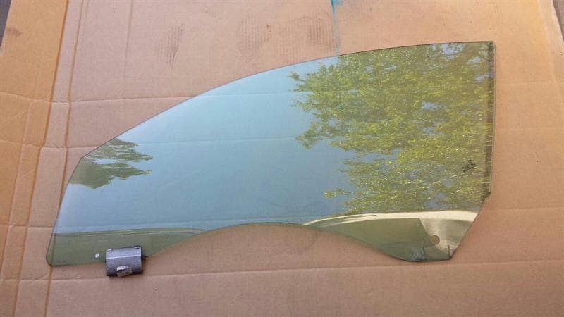 BMW BMW 6 Series E63 E64 Left Front Door Glass 51337009709 Door Window Front Left