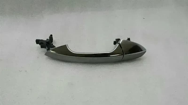 MERCEDES-BENZ Mercedes E Class W212 Door Handle Rear Left A2047600520 Door Handle Keyless Go