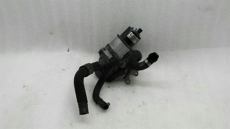 MERCEDES-BENZ Mercedes E Class W212 coolant pump pump pump A0005000386 water pump