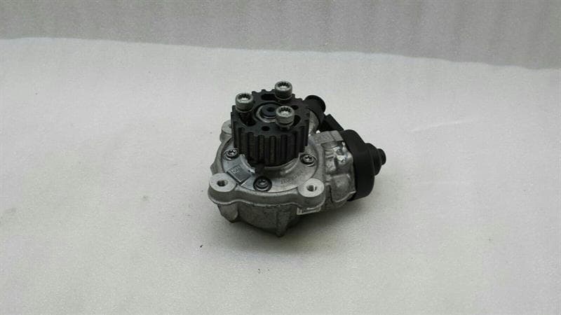 AUDI Audi A4 8K Fuel Pump 03L130755AC High Pressure Fuel Pump 2.0TDI