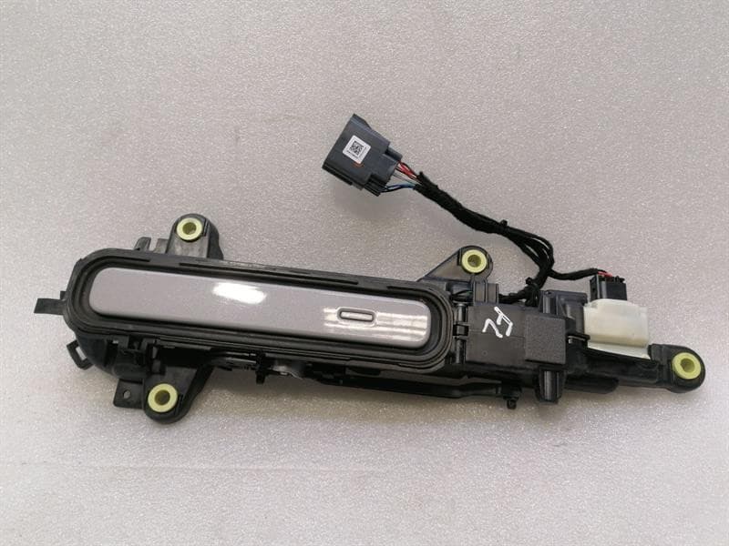 JAGUAR JAGUAR i-PACE X590 EV400 FRONT DOOR HANDLE J9D3-22401-AD door handle FRONT LEFT