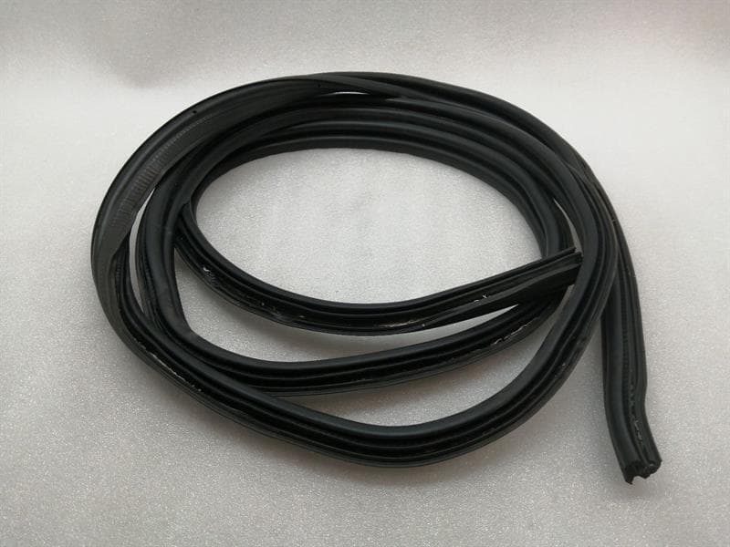 JAGUAR JAGUAR i-PACE X590 EV400 BOOT LID SEAL J9D3-43712-A TRUNK LID GASKET