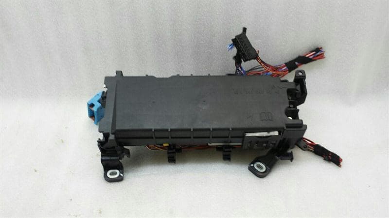 MERCEDES-BENZ Mercedes CLA W117 W246 Fuse Box A2465400240 Fuse Box