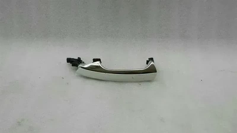 Mercedes E Class W212 RLH Door Handle A2047600520 Door Handle Rear LI Keyless Go