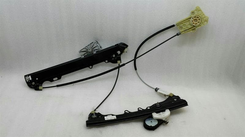 BMW BMW Z4 E89 power window front right 7198304 front right window regulator