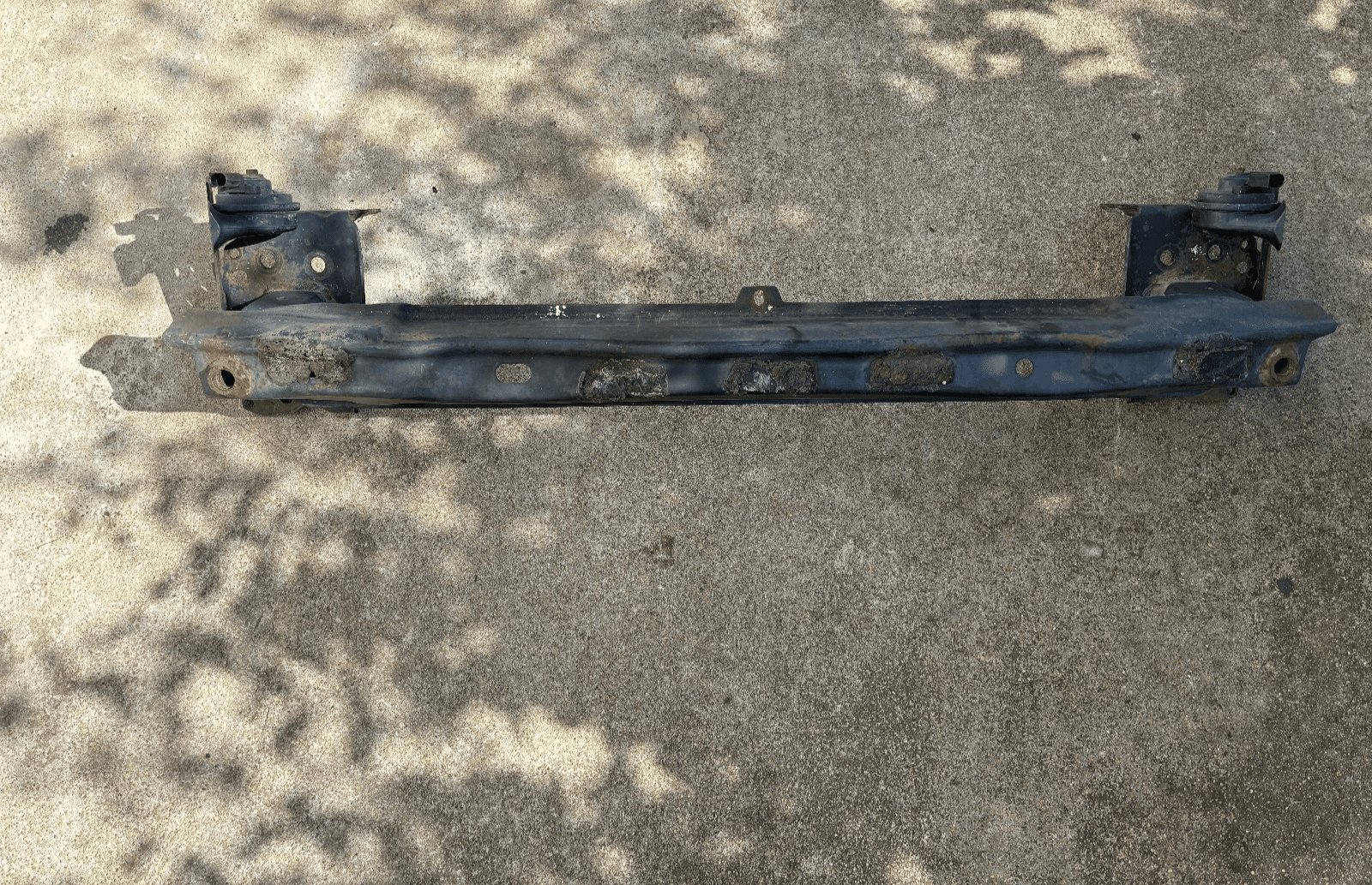 VW VW TOUAREG 7L 02-07 Front Bumper Carrier 7L0807109D