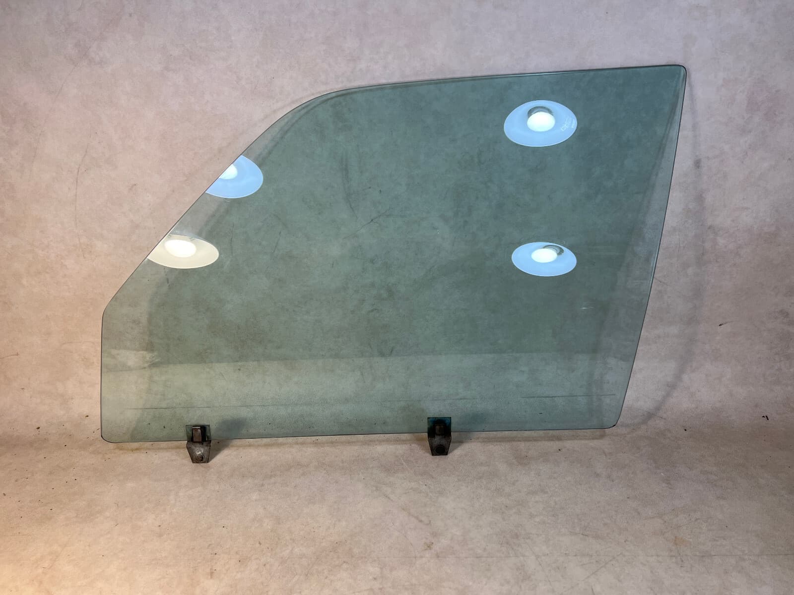 BMW GENUINE BMW 7 E23 Door window green front LEFT LH 51321879697
