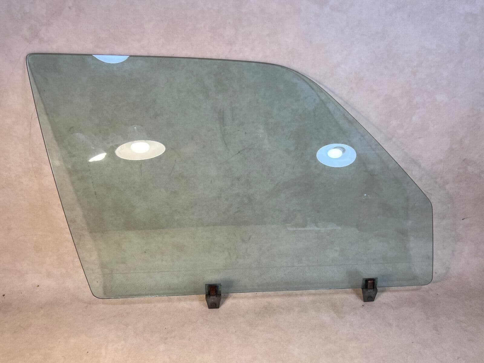 BMW GENUINE BMW 7 E23 Door window green front right 51321879698