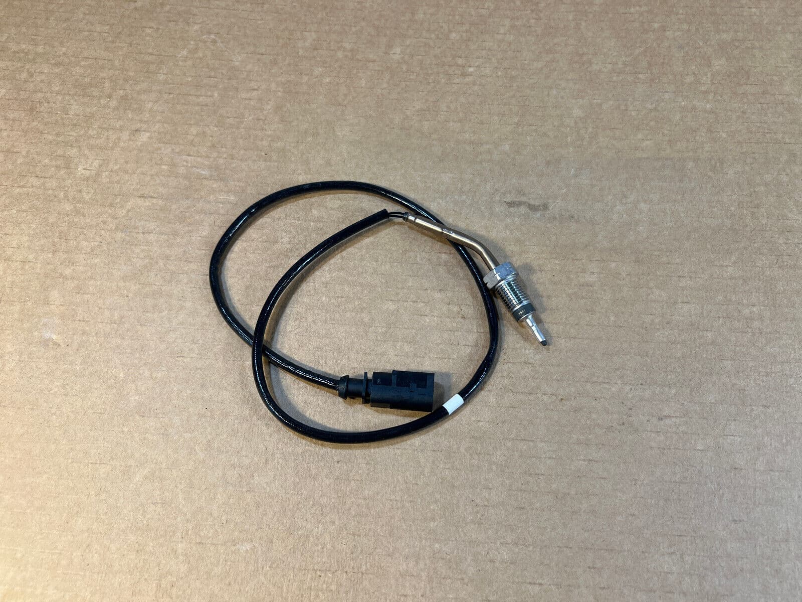 VW GENUINE AUDI SKODA VOLKSWAGEN Flue gas temperature sensor 03L906088BD