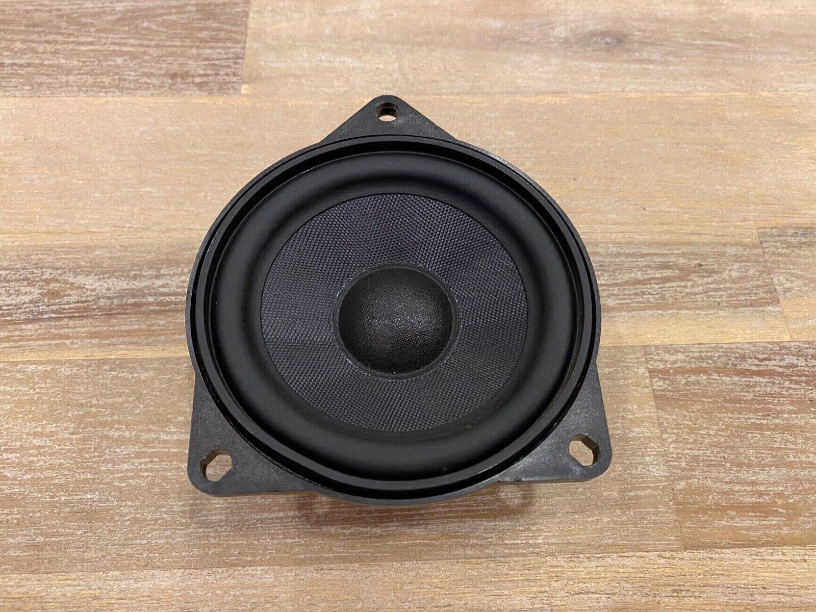 BMW BMW X5 E70 X6 E71 OEM Top HiFi Mid-Range Loud Speaker 65139112472