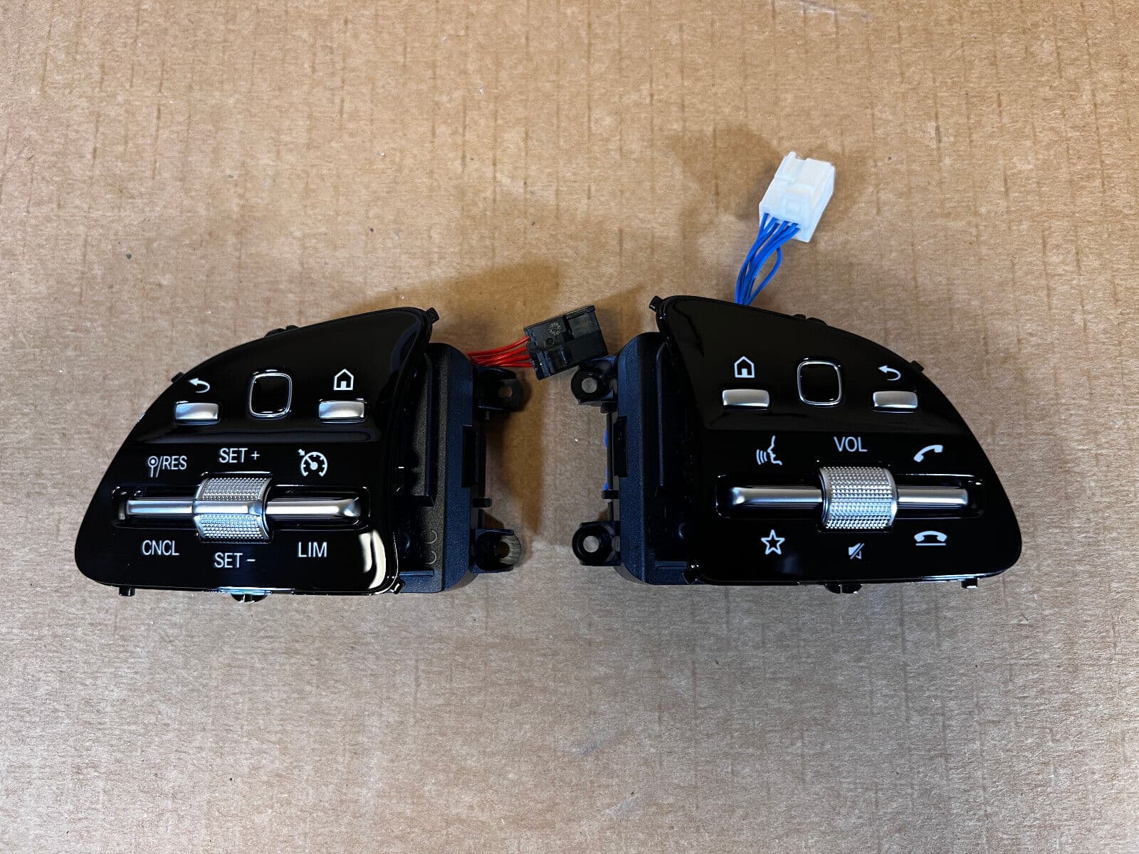 MERCEDES-BENZ Mercedes C118 C167 C177 C213 C238 C243 C463 AMG Steering Wheel BLACK Buttons SET