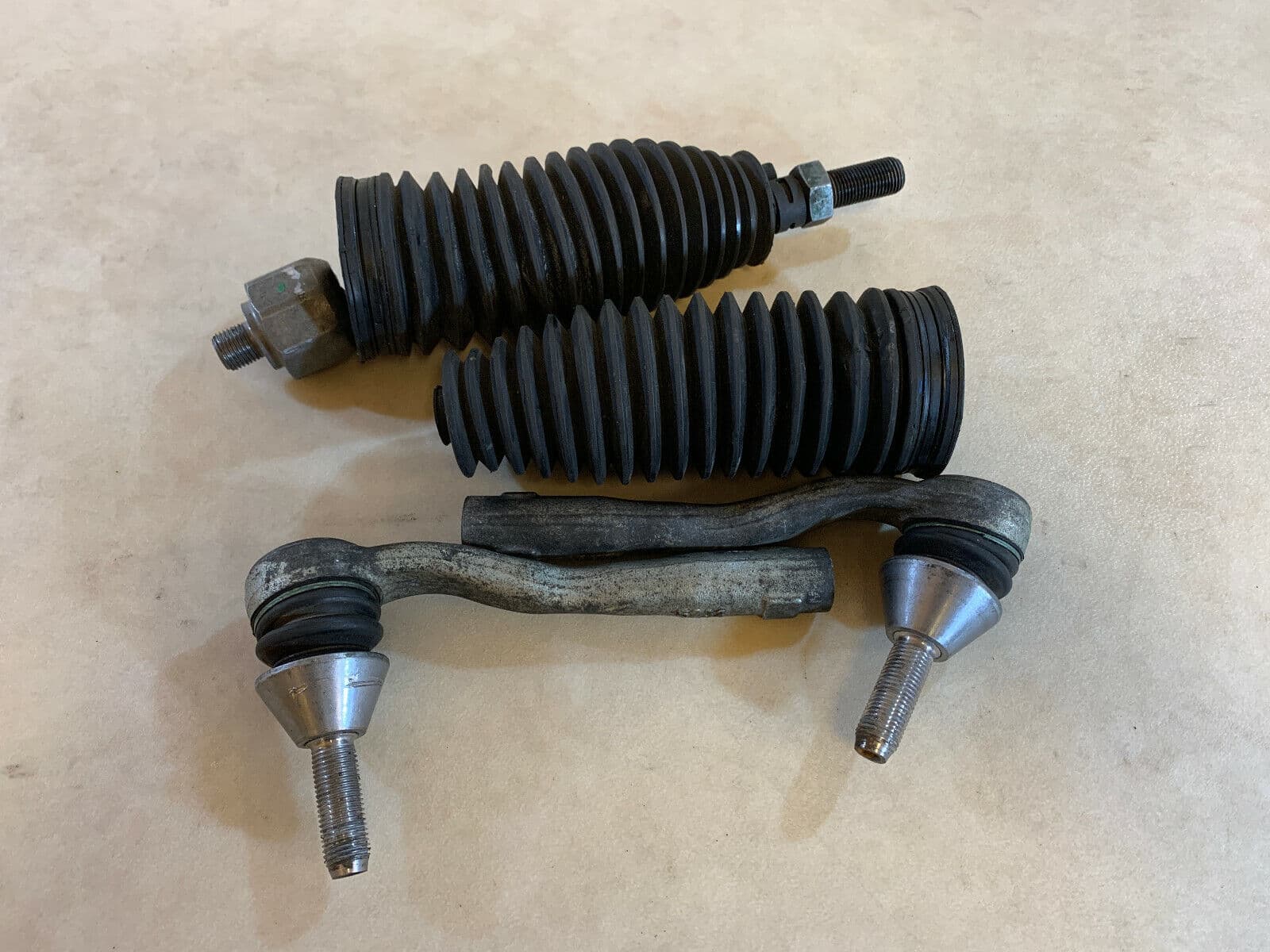 MERCEDES-BENZ Mercedes GLE W166 W292 GENUINE Steering Rack Tie Rod Bellow Set